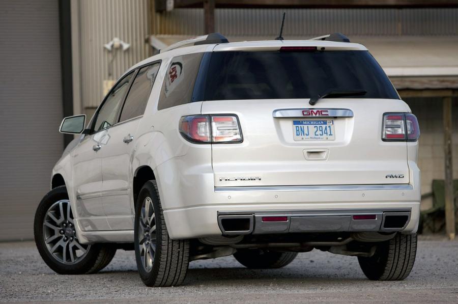  GMC Acadia Denali 2012 года  (фото 64 из 67)